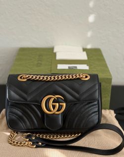 Authentic Gucci GG Marmont Small Shoulder Bag Black