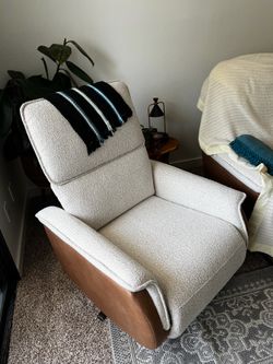 JASPER PUSH BACK RECLINER From living Spaces