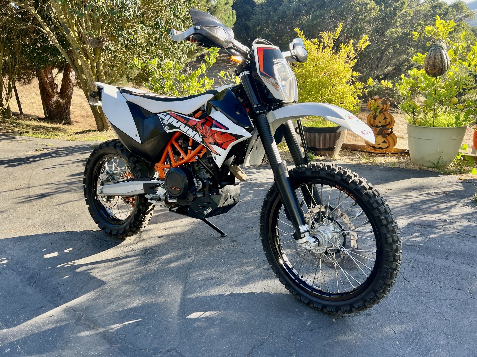 2016 KTM 690R