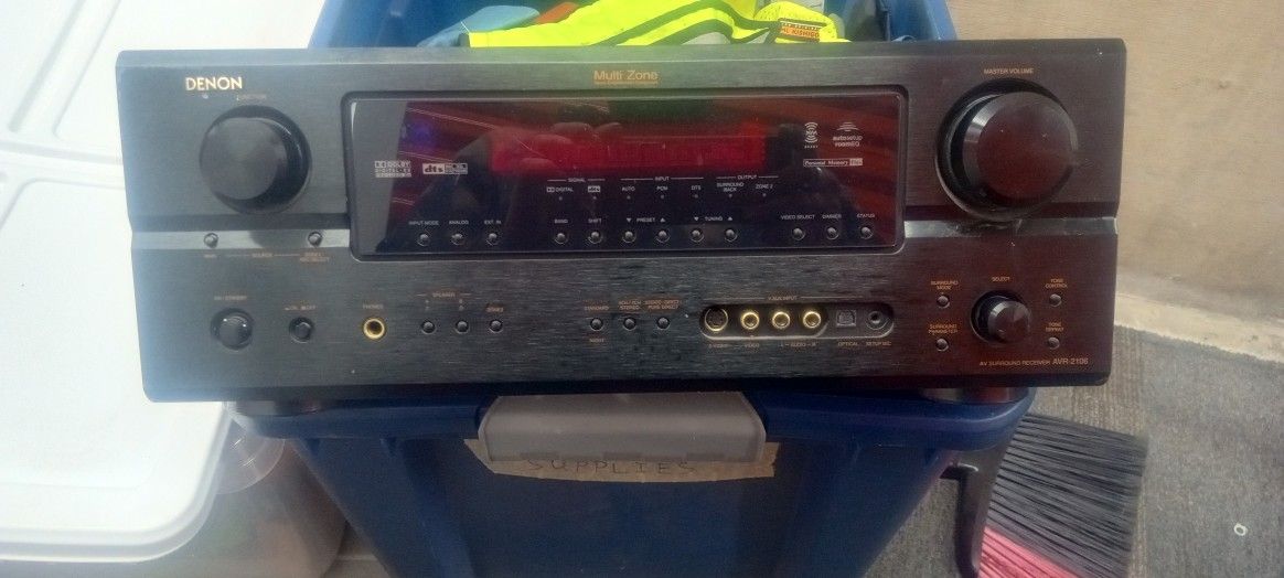 VERY NICE DENON 2106 SURROUND RECEIVER /AMP