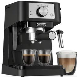 De'Longhi Stilosa 15 Bar Pump Espresso Machine in Black and Stainless Steel