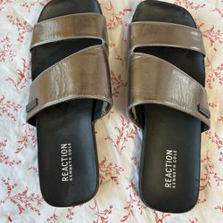 Woman’s Kenneth Cole Slide Sandals 