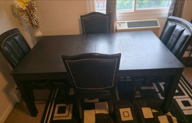 Dinning table