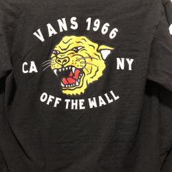 Vans 1966 Off the Wall long sleeve Boys size Small, Skateboarding