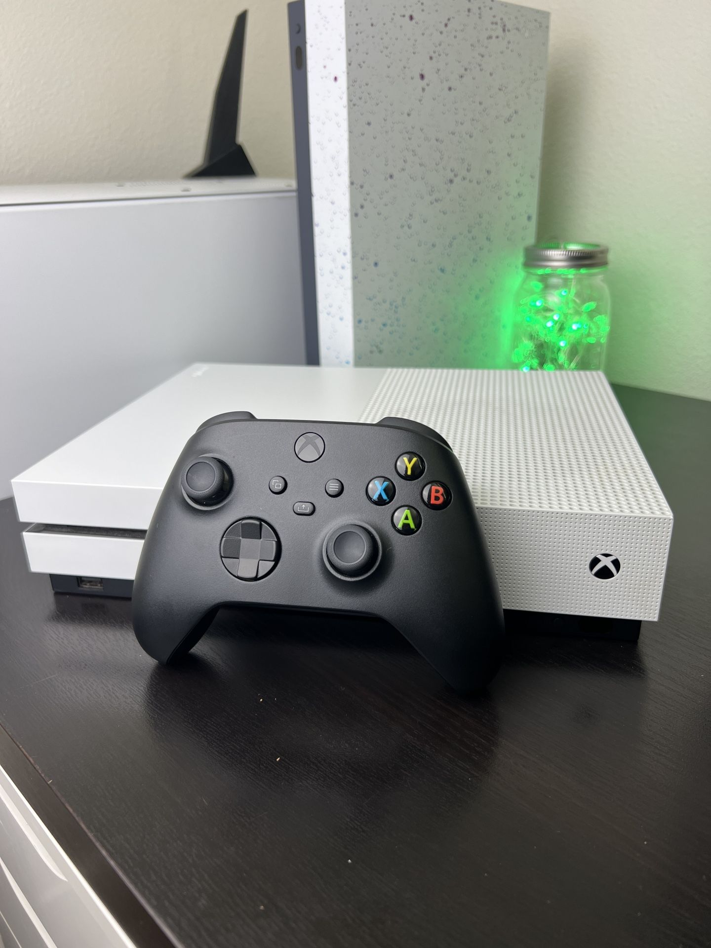 Microsoft Xbox One S 1TB (With Controller)