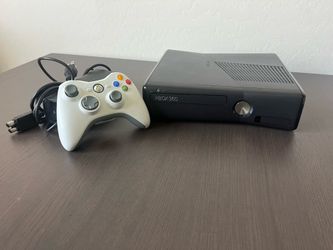 Xbox 360 S Model 1439 120GB