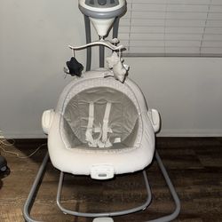 Graco baby swing