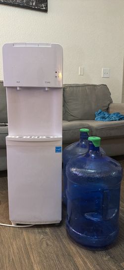 Top Load Water Dispenser + 2 Primo 5-Gallon Jugs