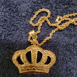 10k Gold Crown 