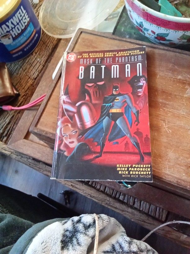 DC Comics Adaptation Of The Warner Bros Motion Picture .Mask Of The Phantasm (Batman)