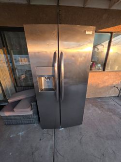 Frigidaire refrigerator