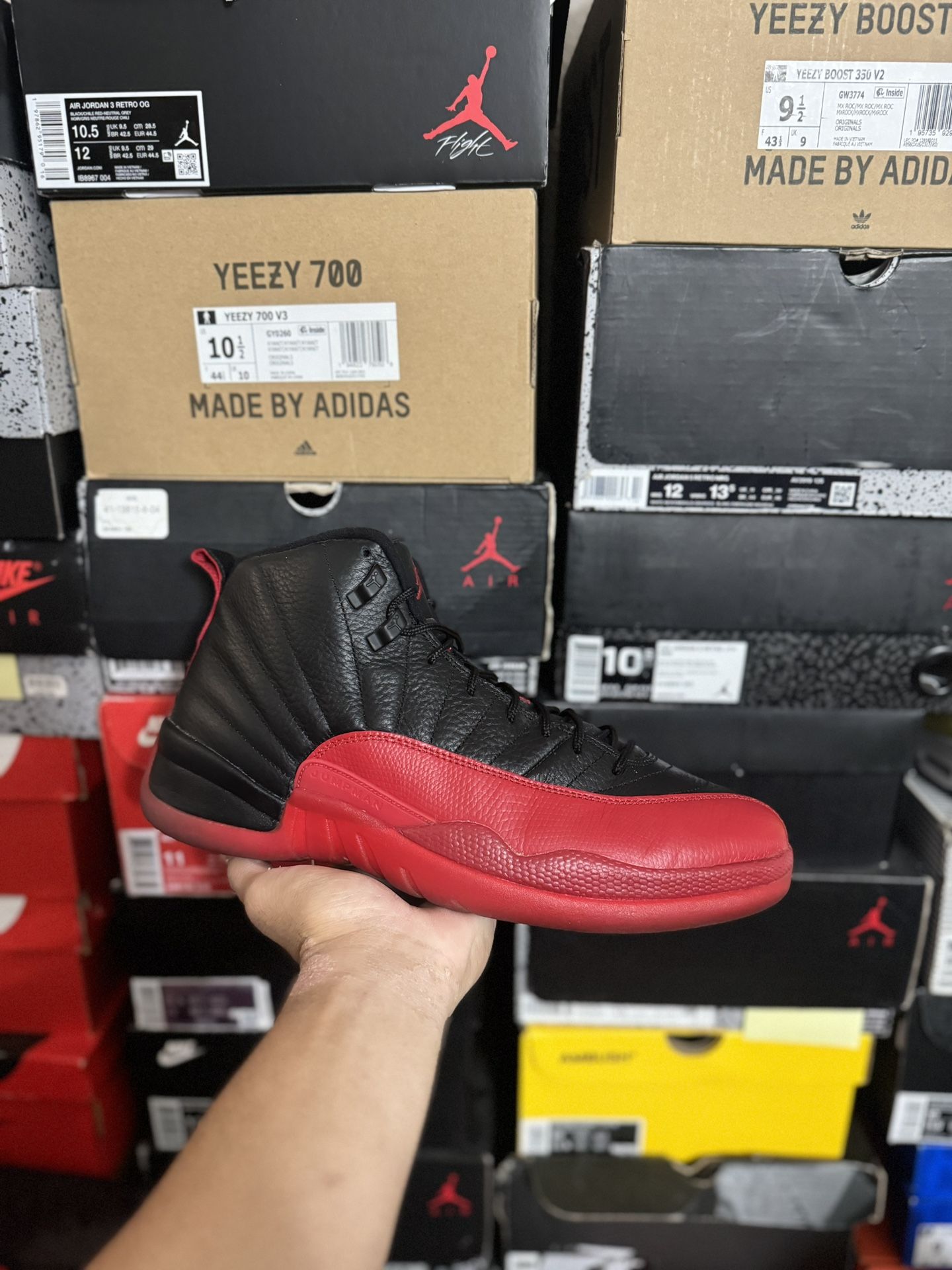 Jordan Flu Game 12s size 11 VNDS