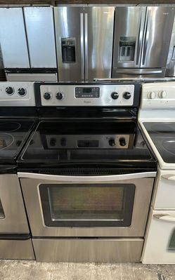 Whirlpool Stainless Steel Electric Range GlassTop