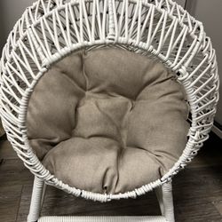 small dog or cat bed