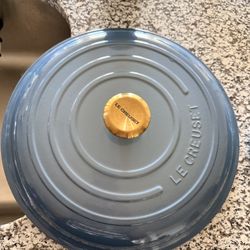 LE CREUSET Chambray Enameled Cast Iron Braiser