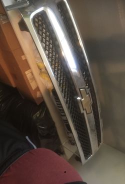 Chevy grille