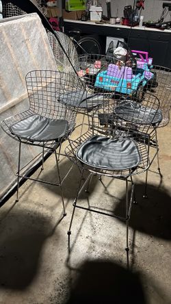 Bertoia bar Stools (Bar height) Set Of 4