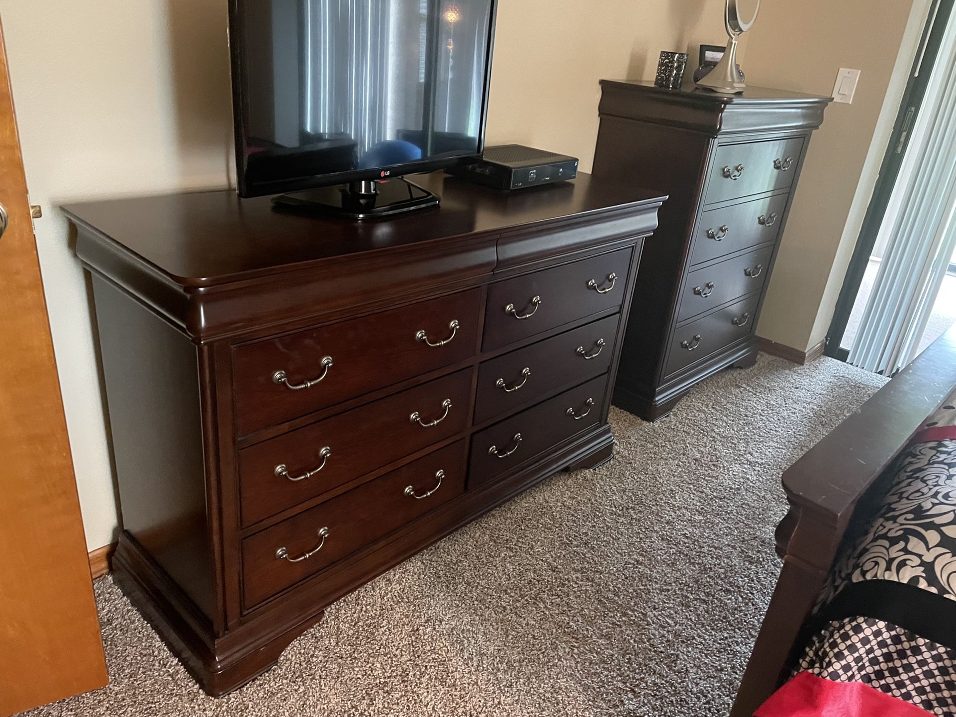 Havertys 4 Piece Full Size Bedroom Set for Sale in Lutz, FL OfferUp