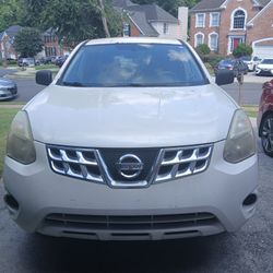 Nissan Rouge 2012