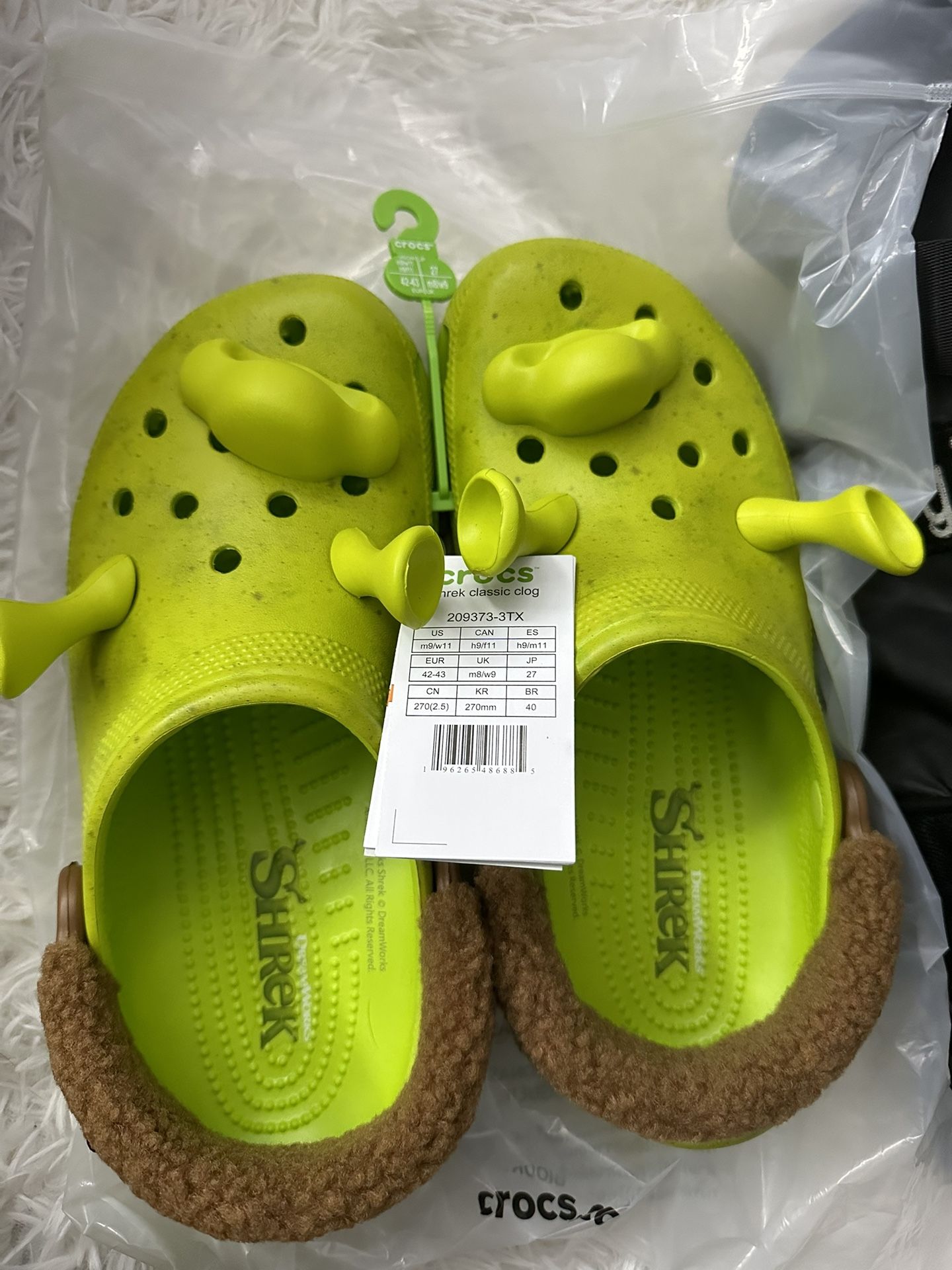 Shrek Crocs