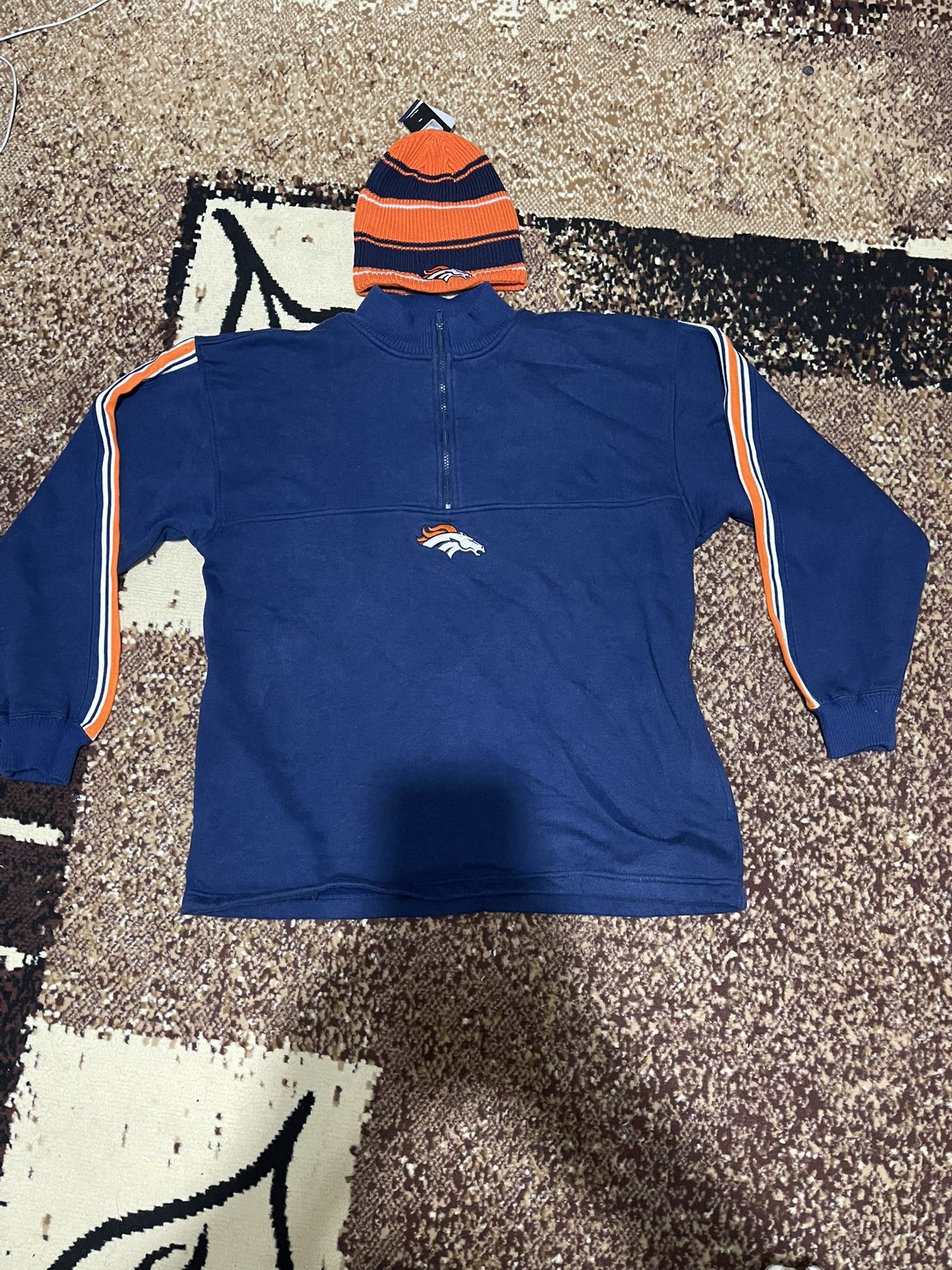 VTG Logo Athletic Denver Broncos Sweatshirt Size Large With A NWT Broncos Hat