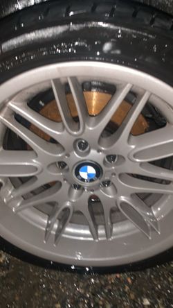 Set of 4 oem style 5x120 18” wheels and tires great condition very nice pretty rare set