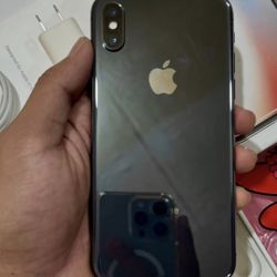 iPhone X Unlocked With  Warranty 