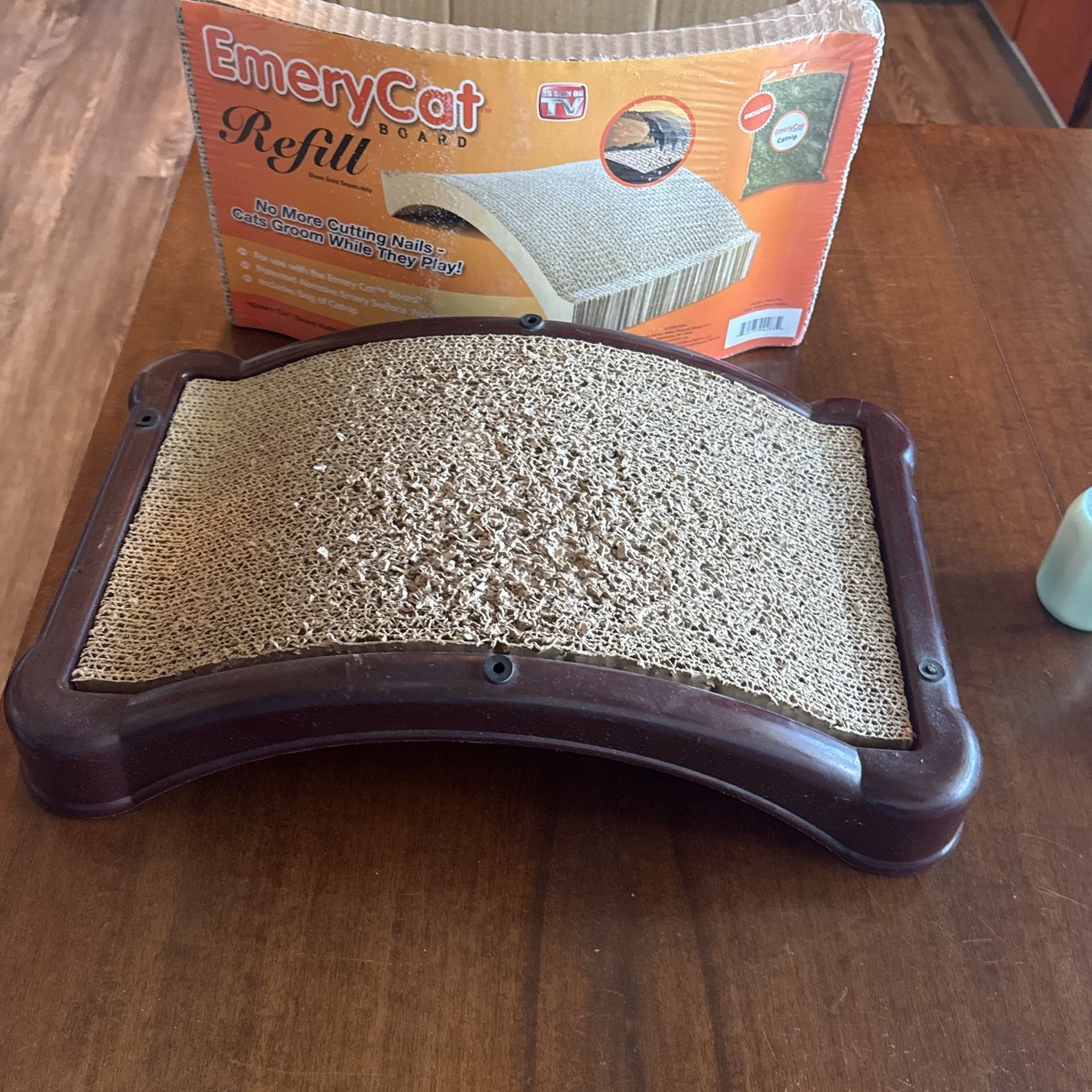 Cat Scratcher