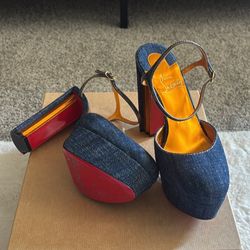 Christian Louboutin Pumps