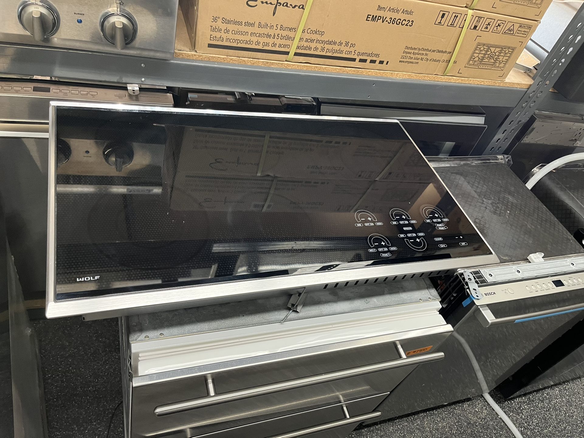 Wolf 36” Electric Cooktop Drop In Stove Top