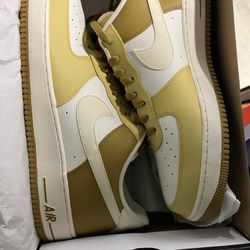 Men’s Nike Air Force Ones 