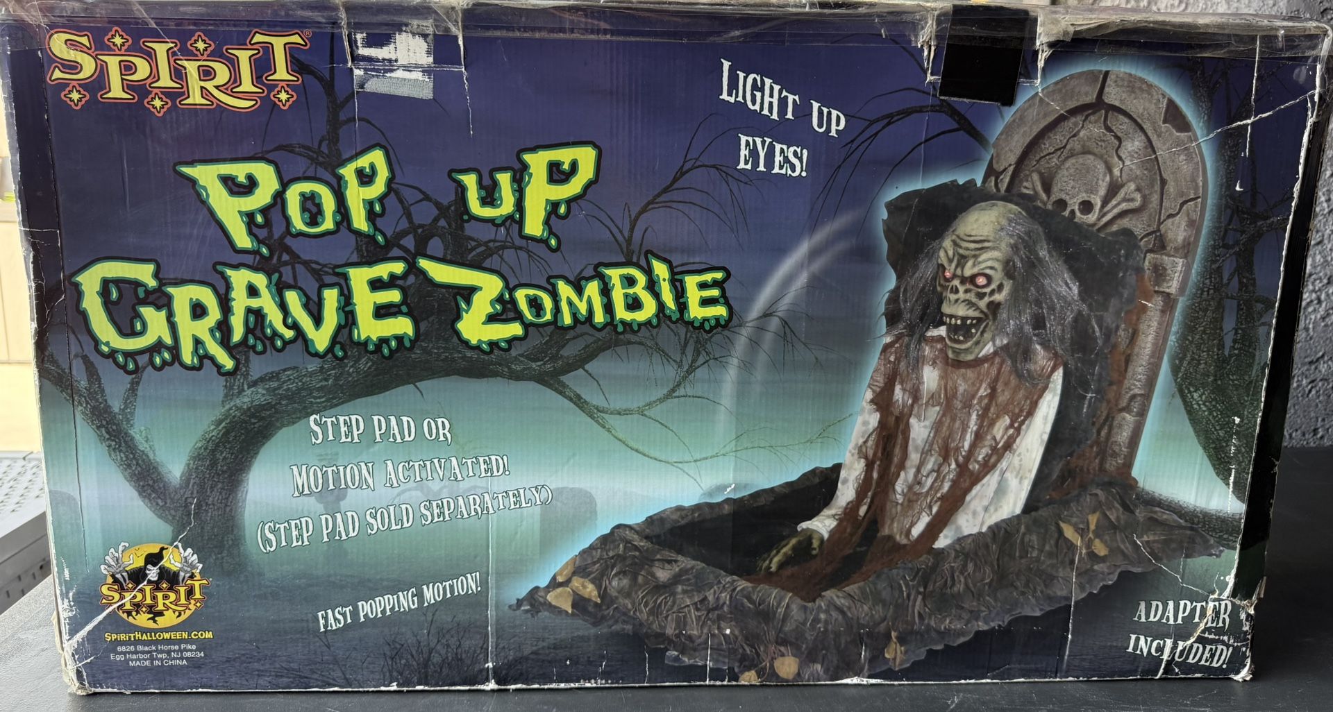 HALLOWEEN POP UP GRAVEYARD ANIMATED ZOMBIE FOR SALE