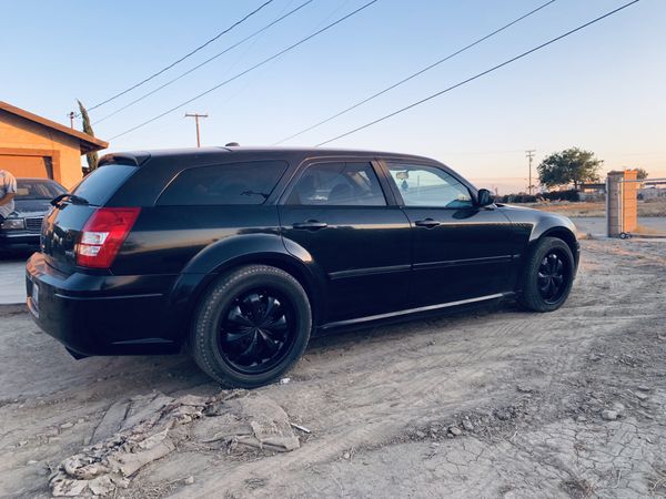 2005 Dodge Magnum for Sale in Los Angeles, CA - OfferUp
