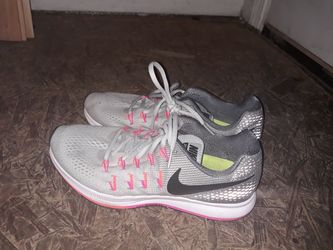 Nike pegasus 33 size 9.5