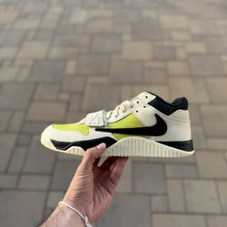 Travis Scott X Jordan Jumpman Jack Bright Cactus Size 10.5