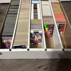 400ct Box Full Of random baseball cards 80s-23s