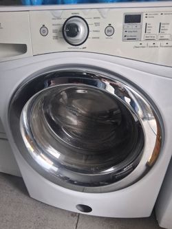 Whirlpool front load washer large capacity fully functional