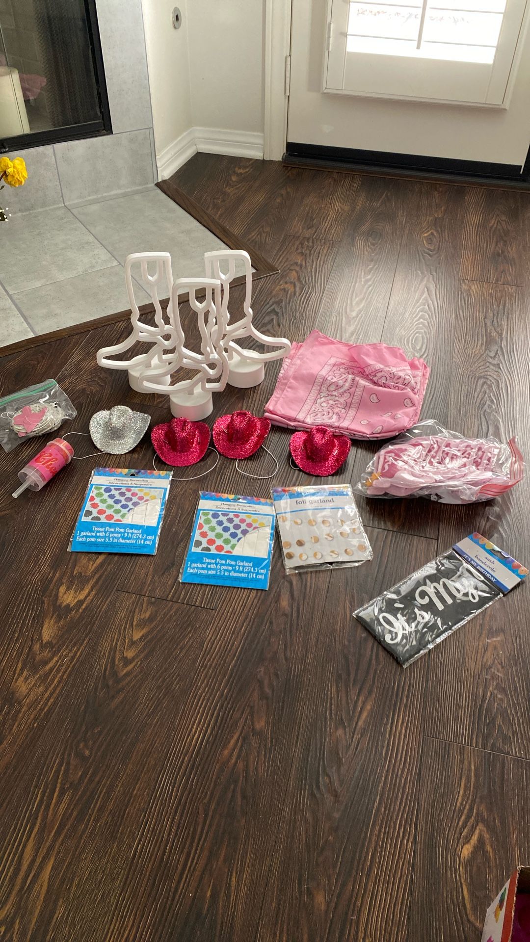 Cowgirl Party Decorations