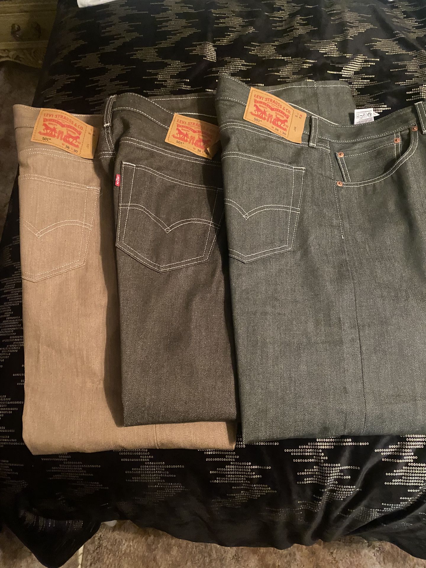 Levi’s 501 Shrink To Fit Jeans