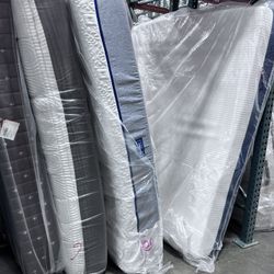 Spring Sale!! New Inventory!! Financing Deals!!