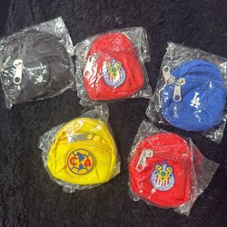 Little Bag packs 