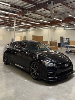 Infiniti Q50 AWD