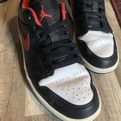 Air Jordan 1 Low