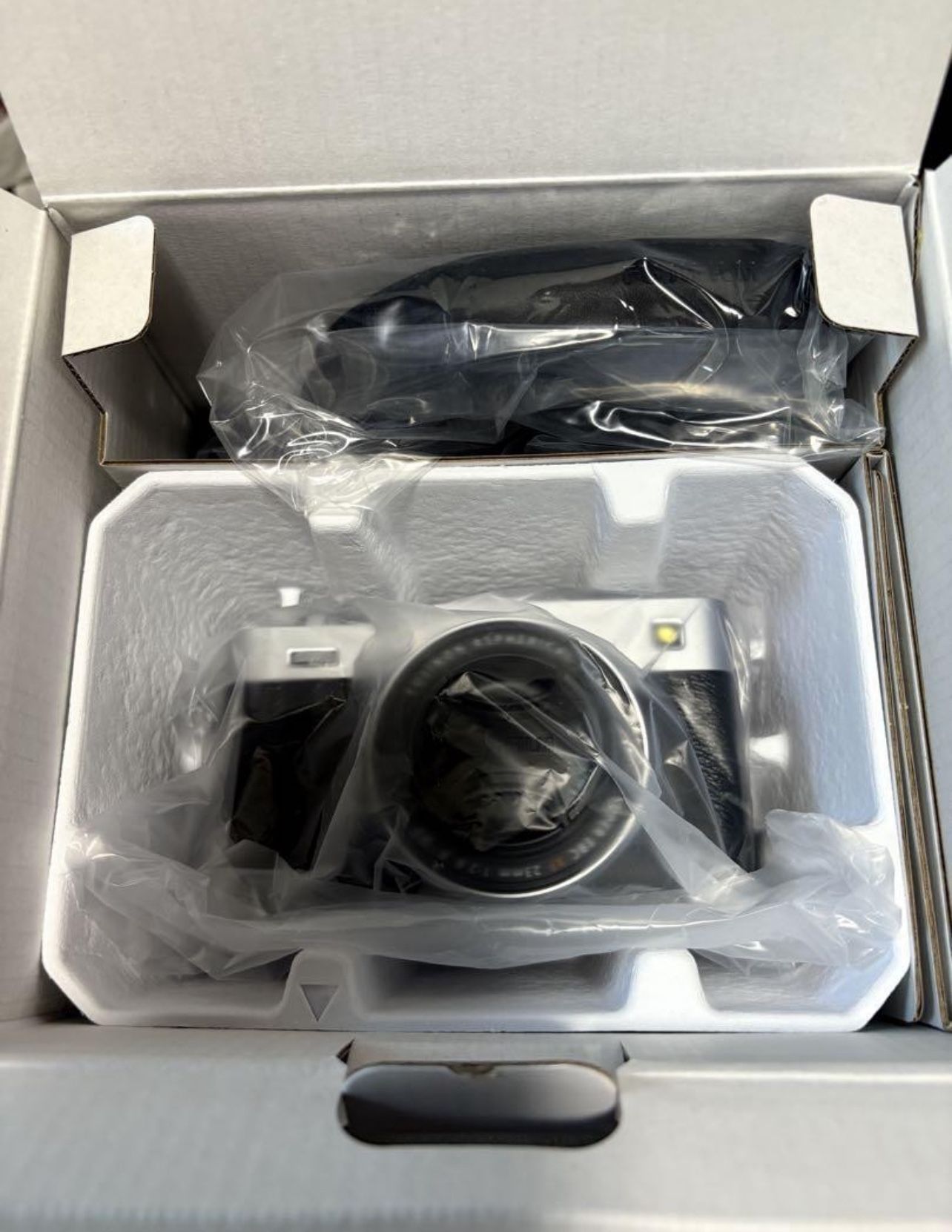 Brand New Fujifilm X-E5