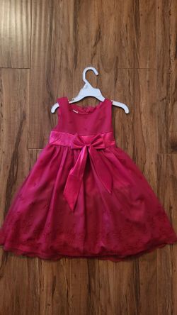Red Girl Dress Size 4t New ( Price Firm!)