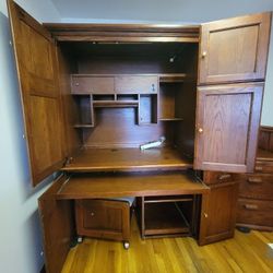 Large Computer Desk With Filing Cabinet