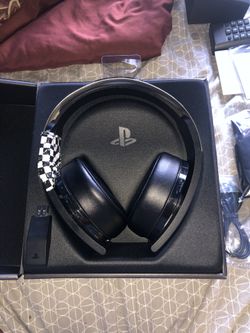 PS4 Platinum Wireless Headset