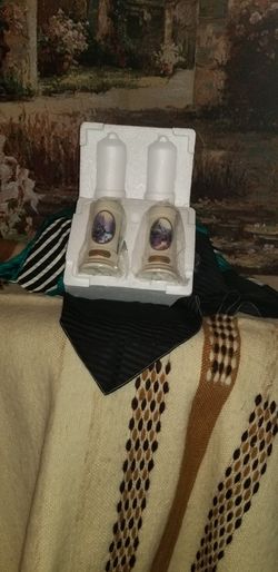 SALT AND PEPPER SHAKERS