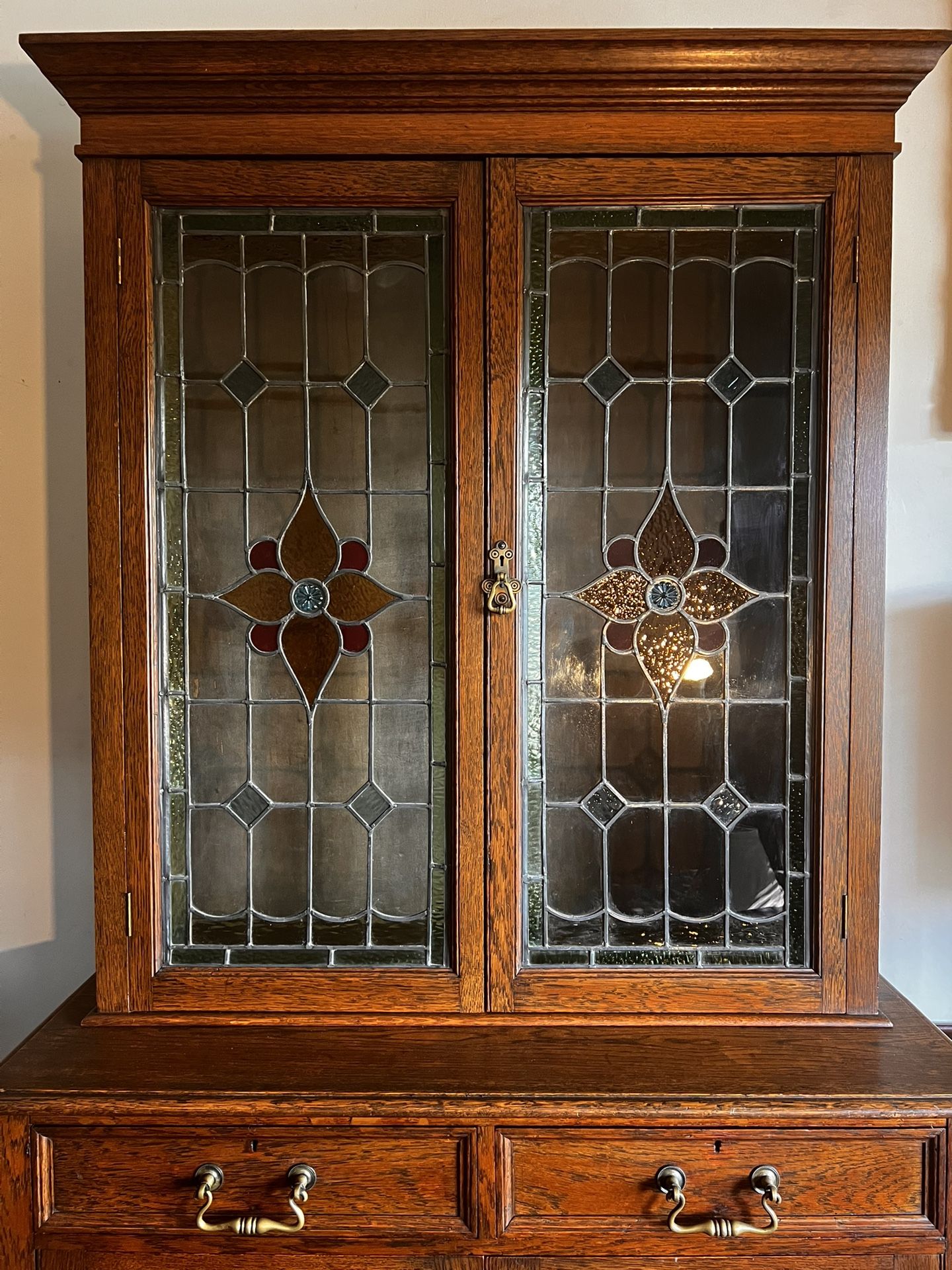 Arts And Crafts / Craftsman Cabinet