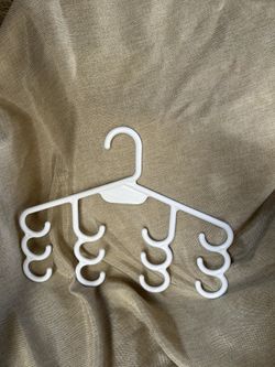 👚 Hang A Bunch Multi-Garment Hangers – Hollywood, Florida